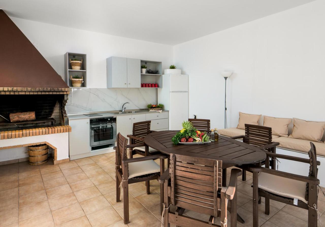 Wild Pear Villa Agia Pelagia  Exterior photo